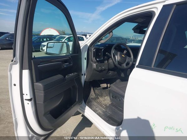 2026 CHEVROLET SILVERADO K1500 LT — I21