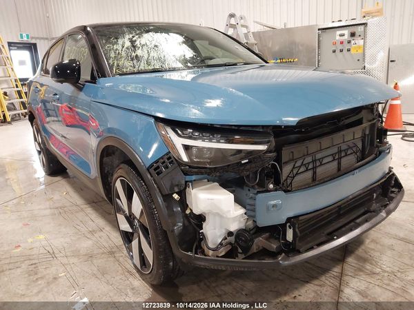 2022 VOLVO C40 P8 RECHARGE ULTIMATE — I1