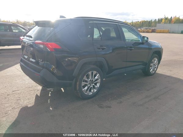 2025 TOYOTA RAV4 XLE — I4