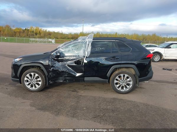 2025 TOYOTA RAV4 XLE — I14
