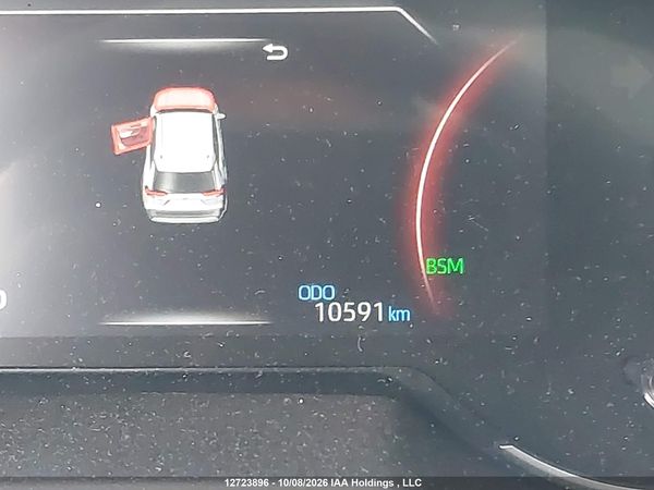 2025 TOYOTA RAV4 XLE — I15