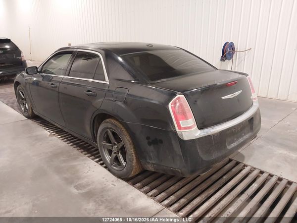 2013 CHRYSLER 300 TOURING — I3