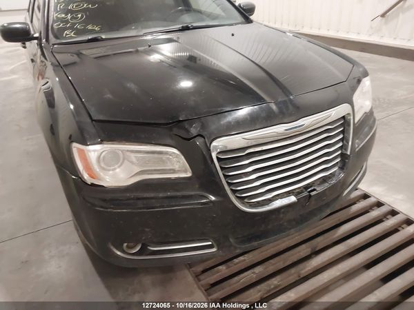 2013 CHRYSLER 300 TOURING — I6