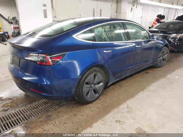 2020 TESLA MODEL 3 — I4