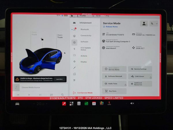2020 TESLA MODEL 3 — I7