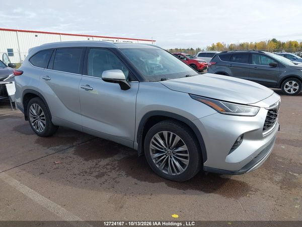2021 TOYOTA HIGHLANDER PLATINUM — I1