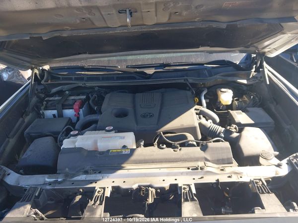 2023 TOYOTA TUNDRA CREWMAX LIMITED — I10