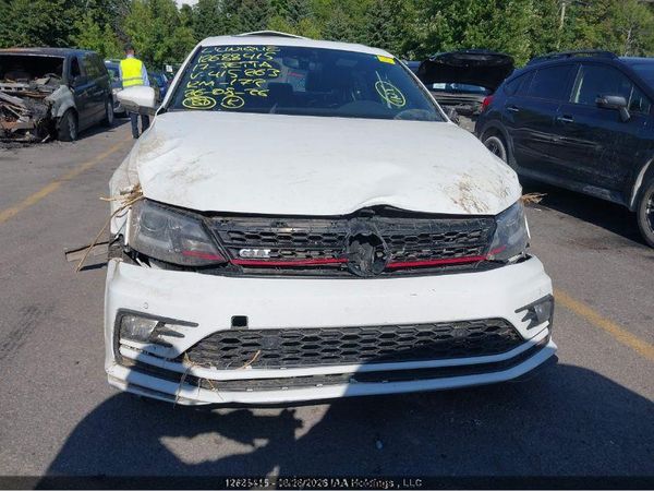 2017 VOLKSWAGEN JETTA GLI AUTOBAHN — I13