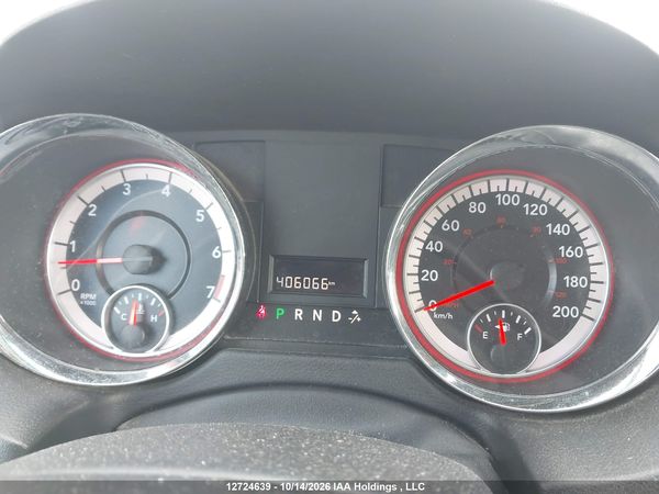 2014 DODGE GRAND CARAVAN SE/SXT — I7