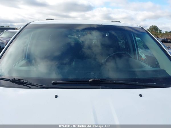 2014 DODGE GRAND CARAVAN SE/SXT — I17