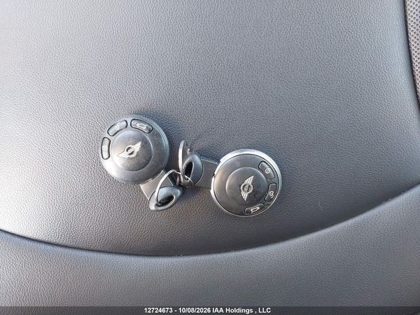 2012 MINI COOPER — I11