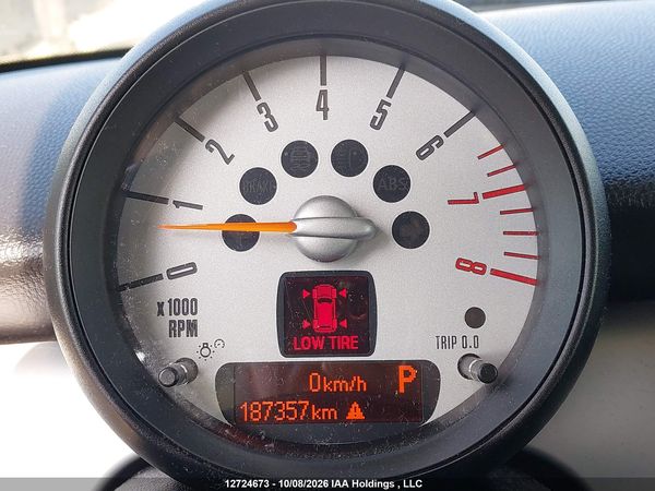 2012 MINI COOPER — I15