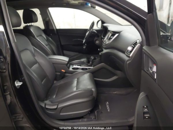 2017 HYUNDAI TUCSON SE — I5