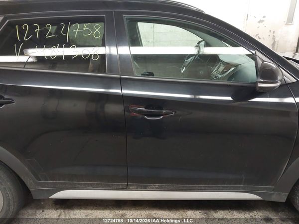 2017 HYUNDAI TUCSON SE — I14