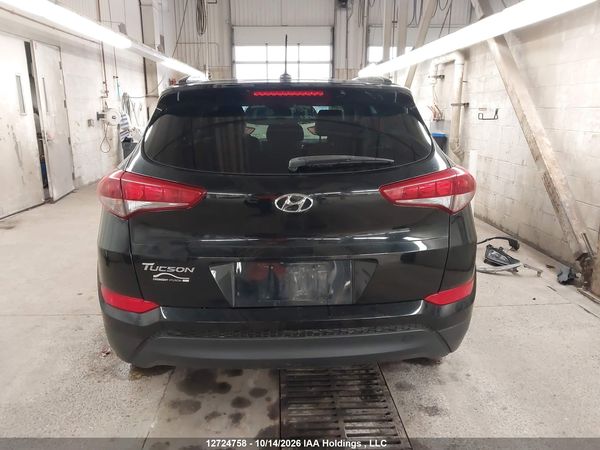 2017 HYUNDAI TUCSON SE — I17
