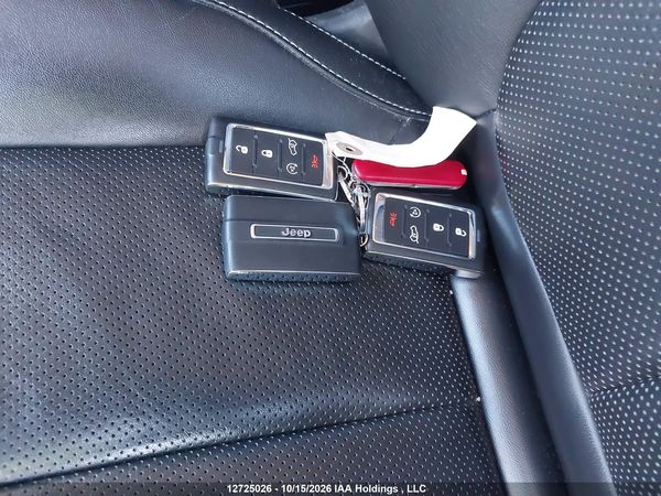 2021 JEEP GRAND CHEROKEE L LIMITED — I11