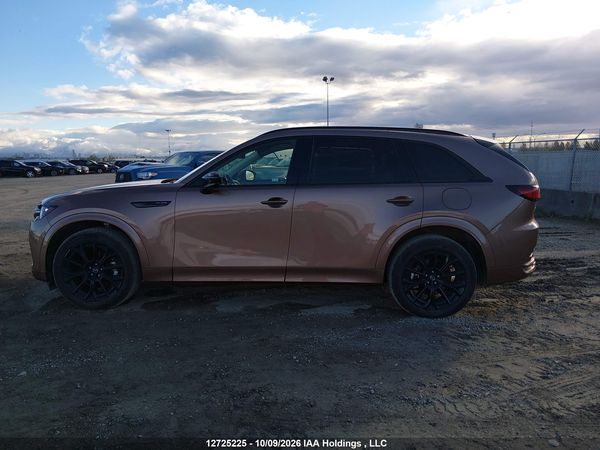 2025 MAZDA CX-70 MHEV GT — I14
