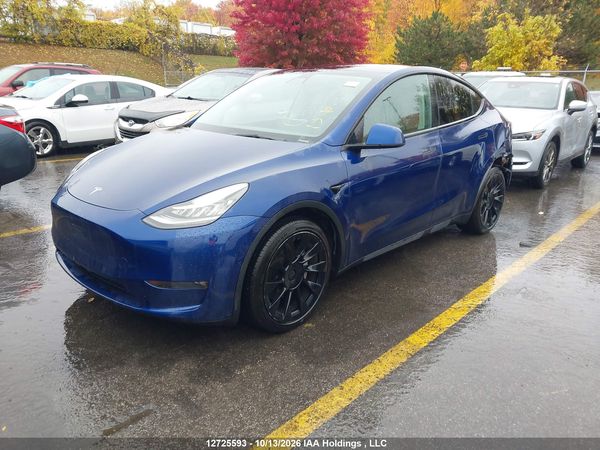 2022 TESLA MODEL Y — I2