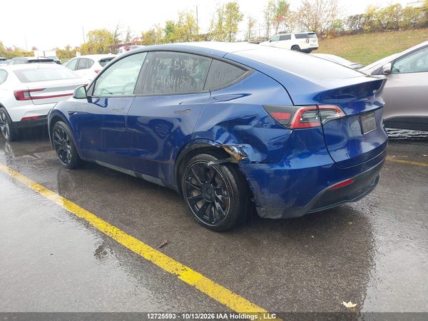 2022 TESLA MODEL Y — I3