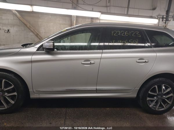 2016 VOLVO XC60 T5/PREMIER — I15