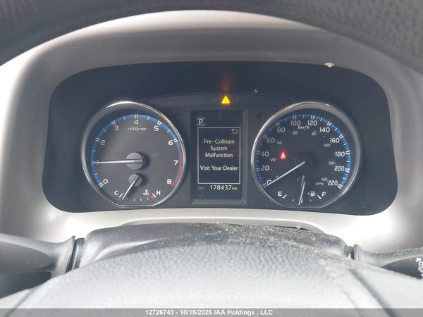 2018 TOYOTA RAV4 LE — I7