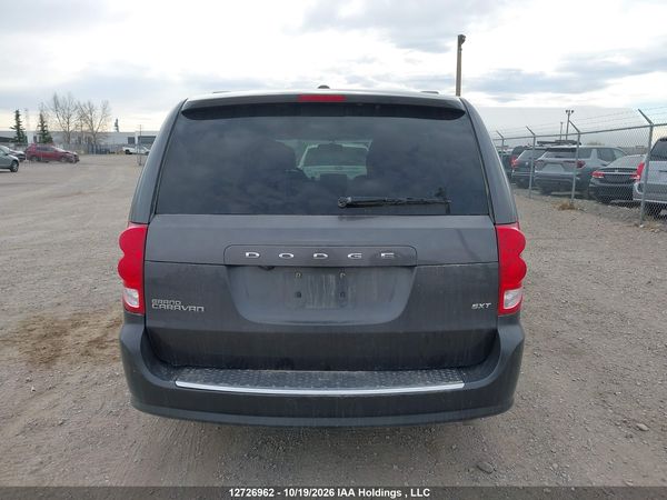 2016 DODGE GRAND CARAVAN SE — I16