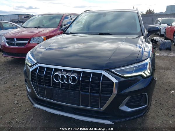 2022 AUDI Q3 quattro Premium — I13