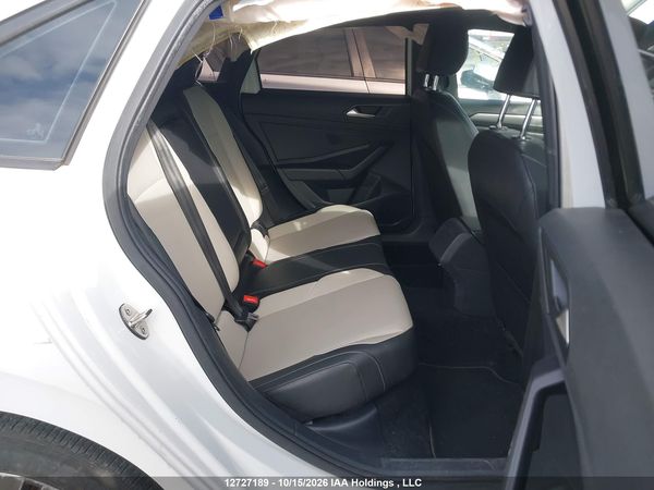 2019 VOLKSWAGEN JETTA SEL — I8