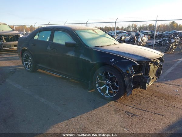 2017 CHRYSLER 300 S — I1