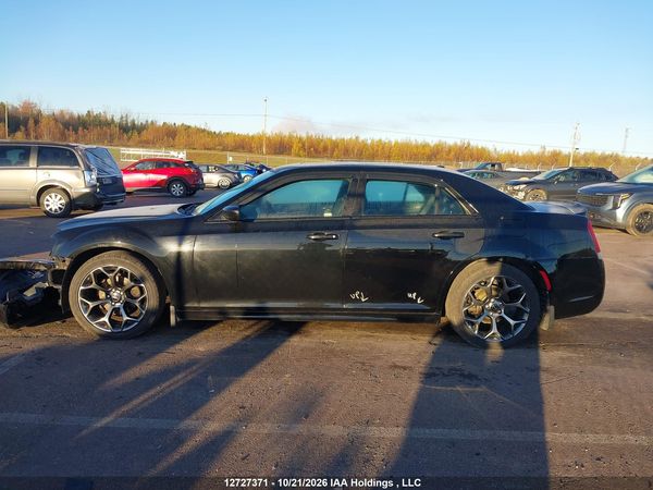 2017 CHRYSLER 300 S — I15