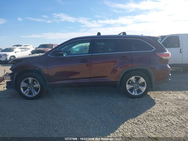 2016 TOYOTA HIGHLANDER LIMITED — I15