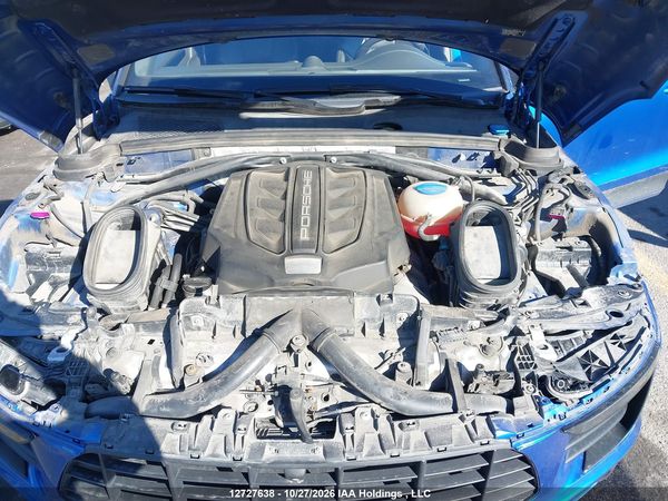 2017 PORSCHE MACAN S — I10
