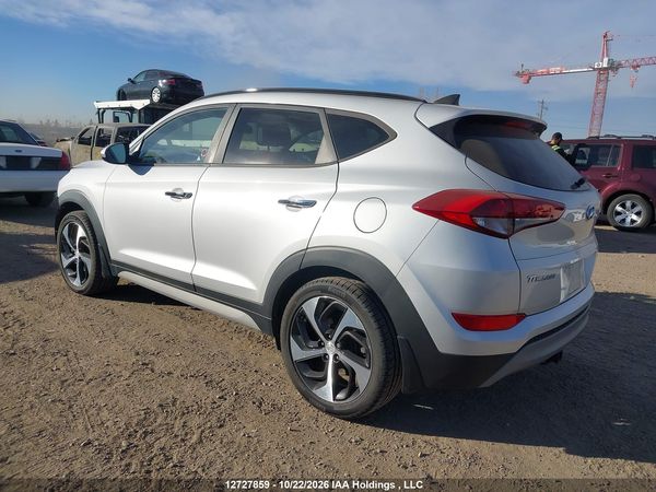 2018 HYUNDAI TUCSON SE 1.6T — I3