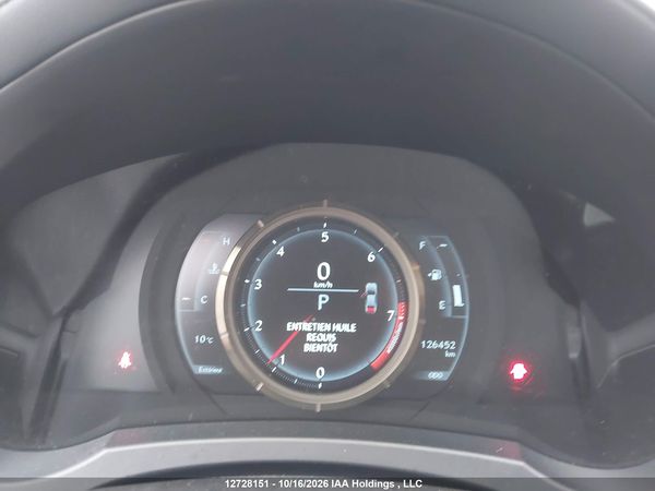 2019 LEXUS IS 350 — I7