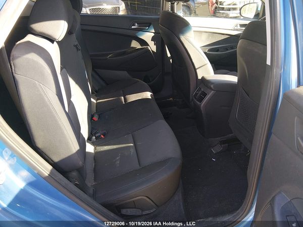 2017 HYUNDAI TUCSON PREMIUM — I8