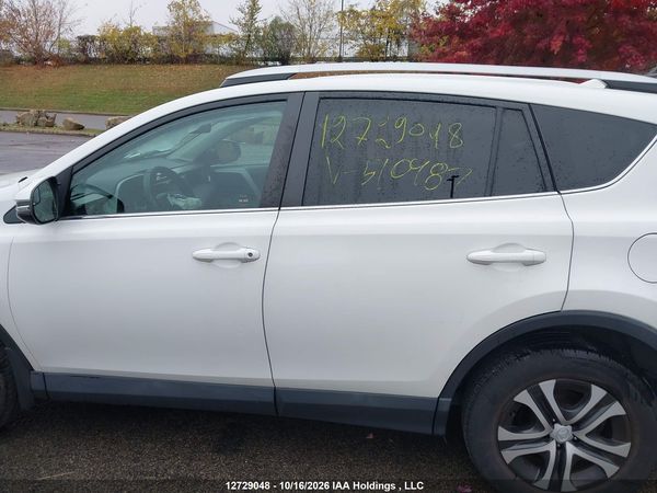 2016 TOYOTA RAV4 LE — I14