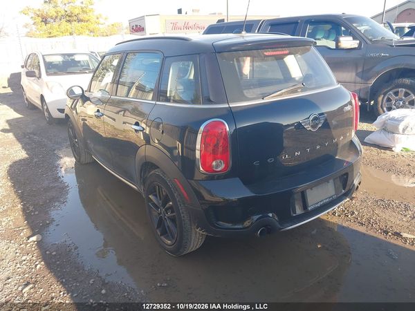 2016 MINI COOPER S COUNTRYMAN — I3
