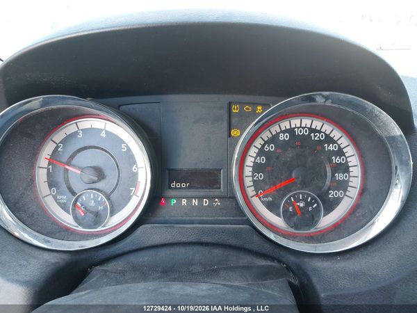 2013 DODGE GRAND CARAVAN SE/SXT — I7