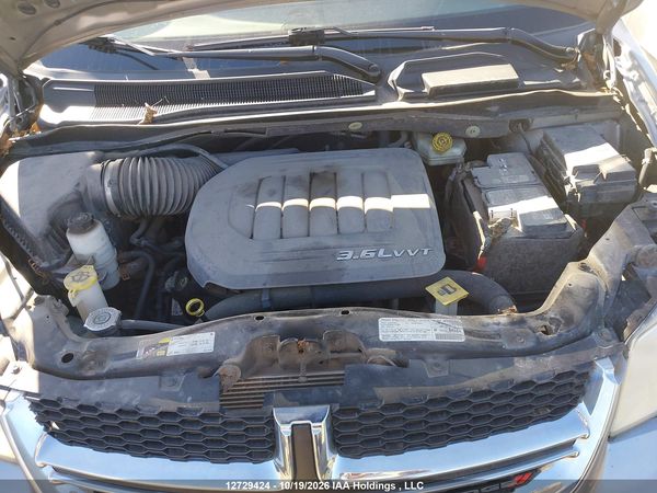 2013 DODGE GRAND CARAVAN SE/SXT — I10