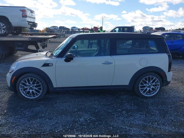 2013 MINI CLUBMAN COOPER — I15