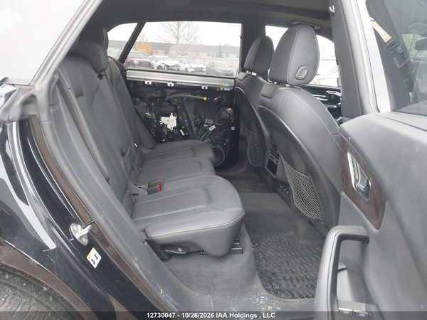 2019 AUDI Q8 PRESTIGE S-LINE — I8