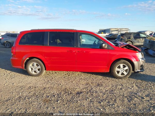 2012 DODGE GRAND CARAVAN SE/SXT — I14