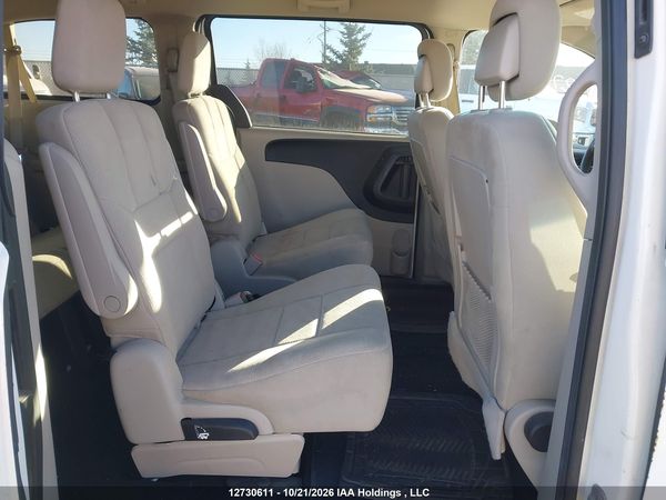2012 DODGE GRAND CARAVAN SE — I8