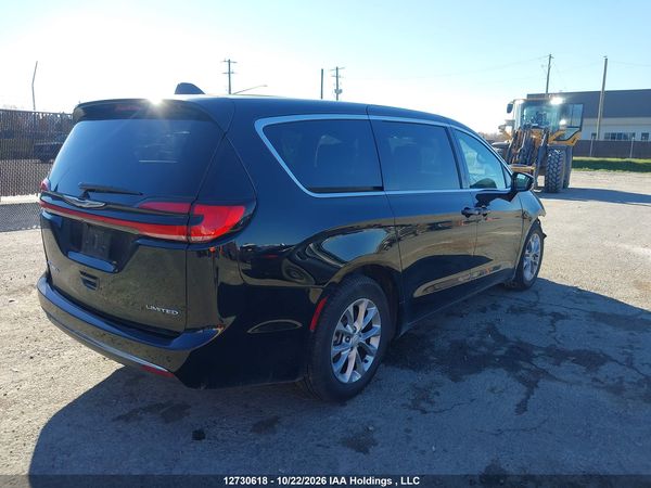 2026 CHRYSLER PACIFICA LIMITED — I4