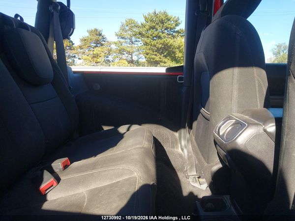 2018 JEEP WRANGLER SPORT — I8