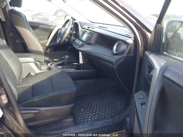 2017 TOYOTA RAV4 LE — I5