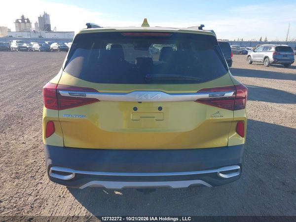 2022 KIA SELTOS S — I16