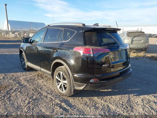 2018 TOYOTA RAV4 LE — I3