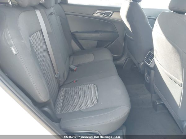 2026 KIA SPORTAGE LX — I8