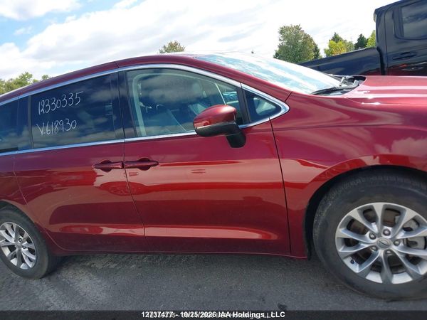 2023 CHRYSLER PACIFICA TOURING L AWD — I14